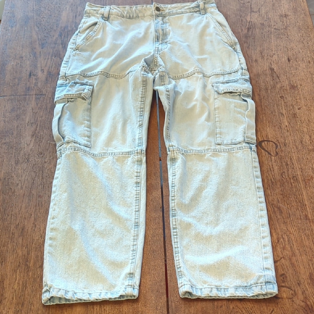 Size 11 Women's Cargo Pants